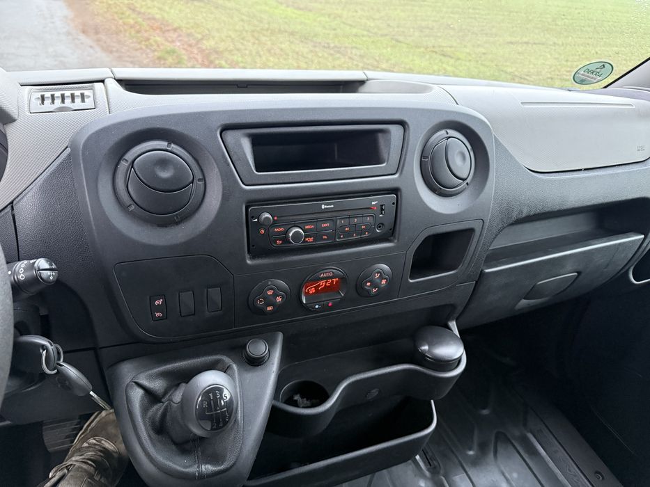 RENAULT MASTER DOKA 6 miejcs  2.3 webasto!!