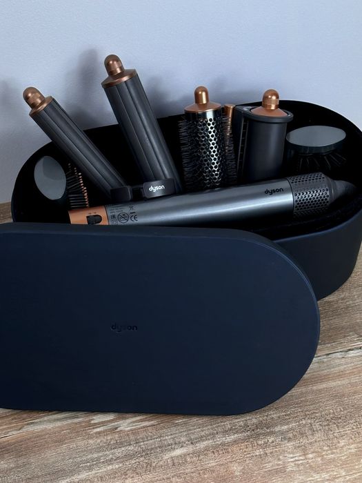 Multistyler Dyson airwrap z pudełkiem i akcesoriami