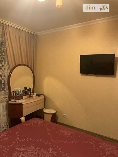 Продаж трьохкімнатної квартири 5/9 пов Розділ. кімнати Сади №14851