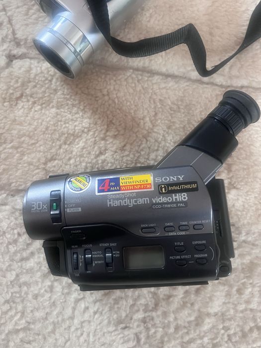 Aparat kamera canon ladowarka