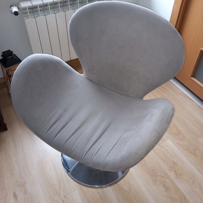 Fotel biurowy obrotowy