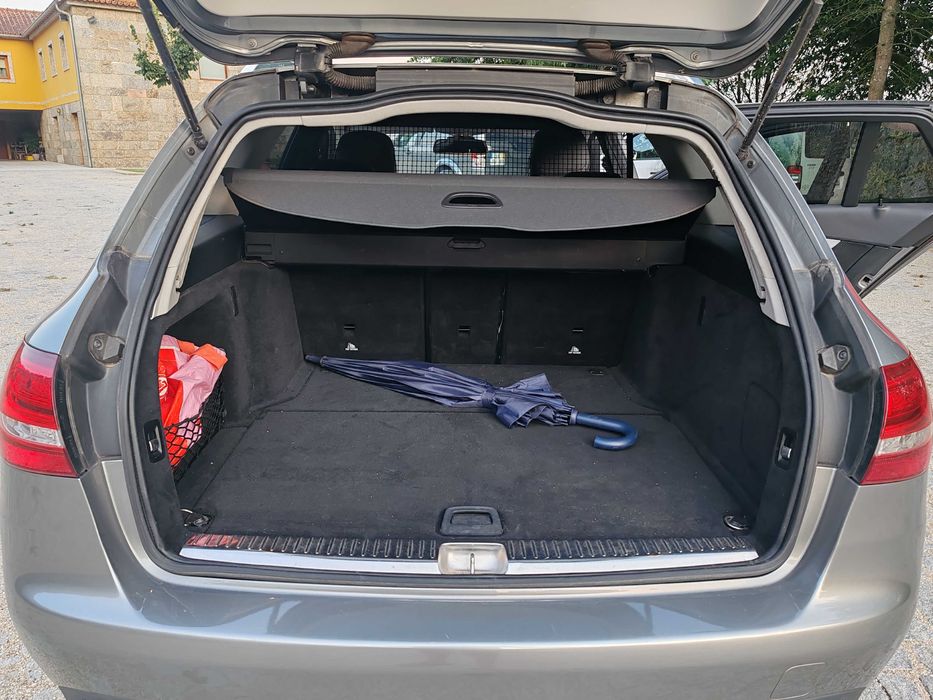 Mercedes-Benz C200