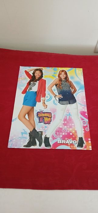 Poster Victoria/Shake It Up