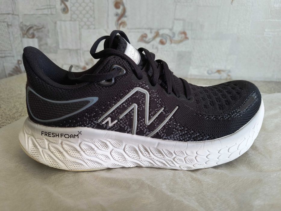Кроссовки New Balance Fresh Foam 37.5 24 см