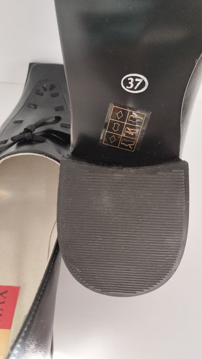 Buty Damskie ze skóry ekologicznej 39