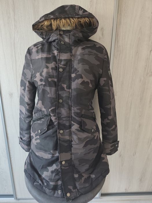 Kurtka moro zimowa damska Guess r 38/40