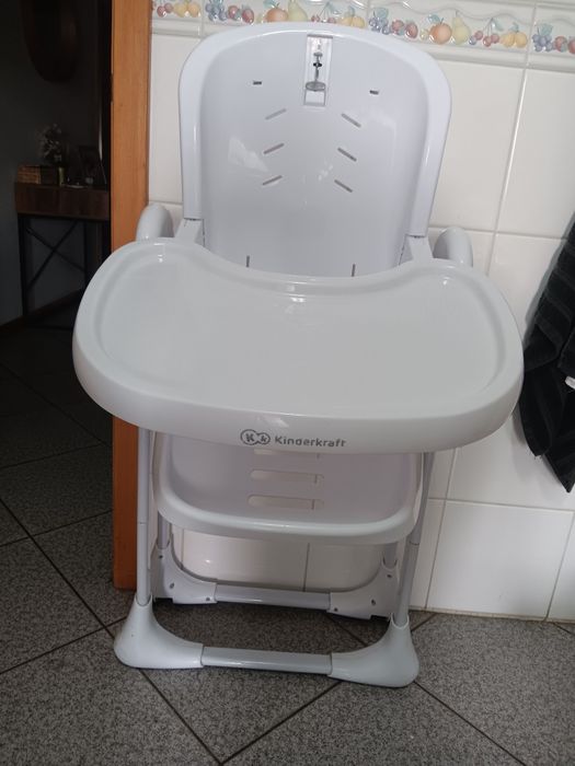 Cadeira de alimentação