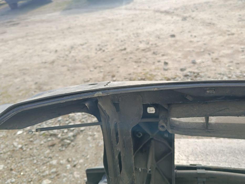 Przedni pas Skoda Superb 2