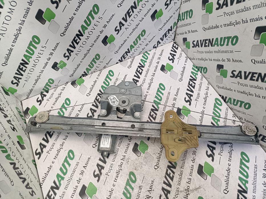 Elevador vidros frente direito RENAULT Clio IV (BH_)