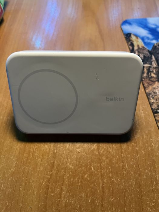 Продам безпровідний повербанк Power Bank Belkin MagSafe (10000mAh)