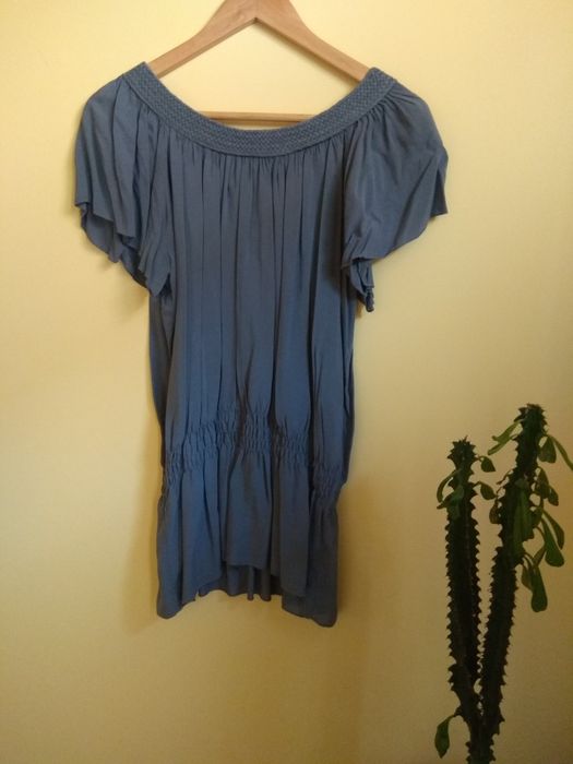 Saias, tops, blusas desde 4€