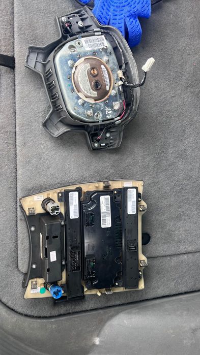 Запчастини салону