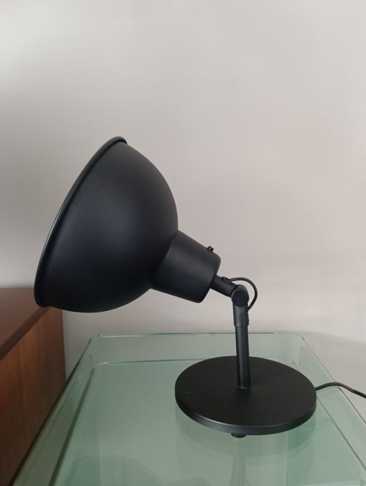 Candeeiro em metal preto como novo