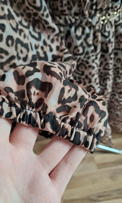 Sukienka w panterkę rozmiar 40