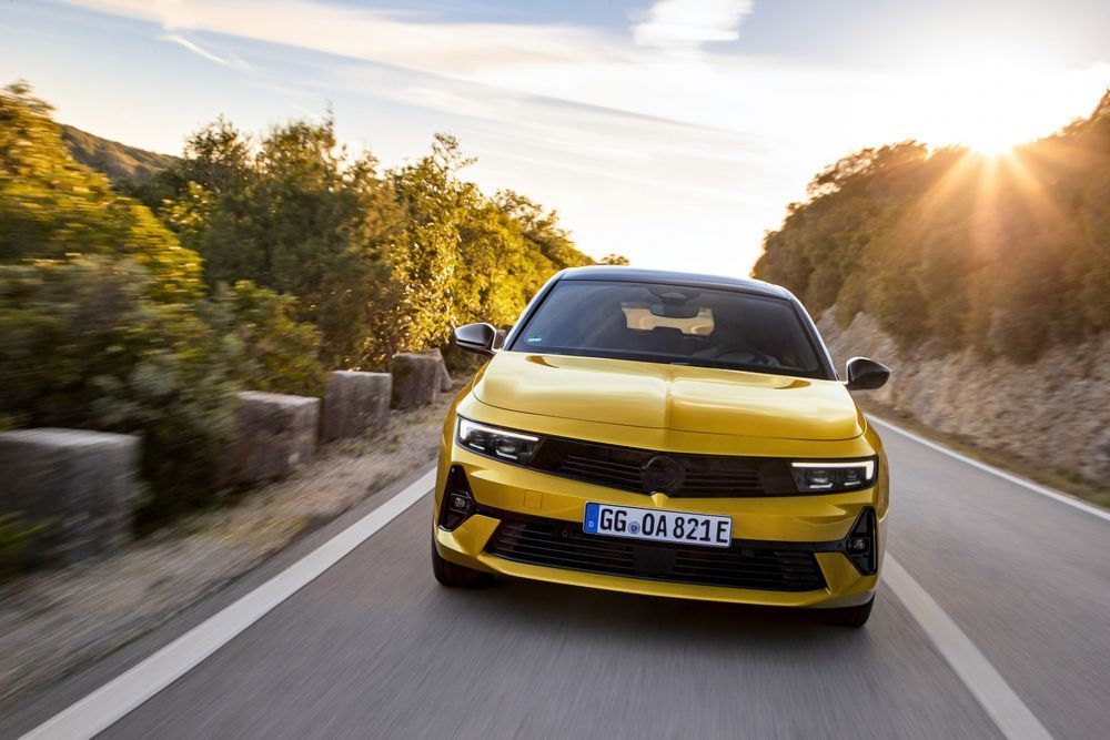 Opel Astra 1.5 D Edition AT8 foto 2