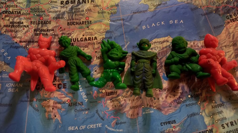 Dragon ball figuras monocromático