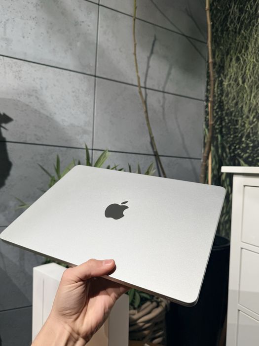 Apple MacBook Air 2024 13,6" M3 16GB RAM 512GB Dysk macOS Srebrny