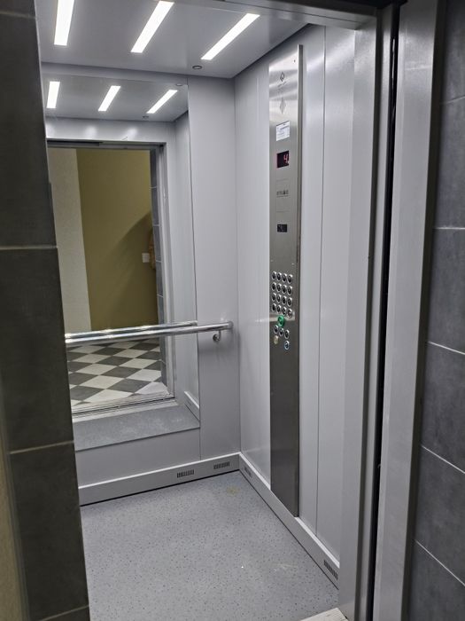 Продаж 2 кімнатної квартири ЖК Рівер Сіті!