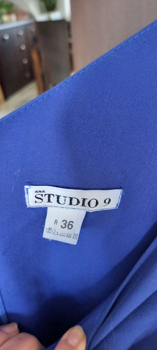 Sukienka szafirowa 36