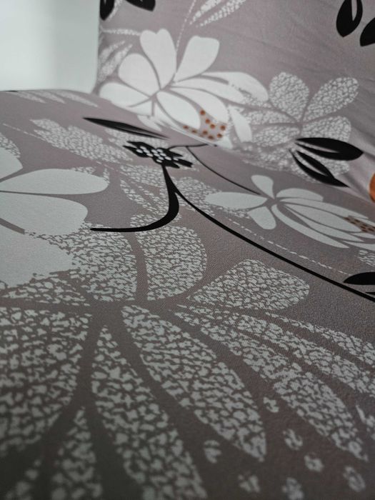 Pokrowce na krzesła wzór kwiaty elastyczne uniwersalne 4 sztuki