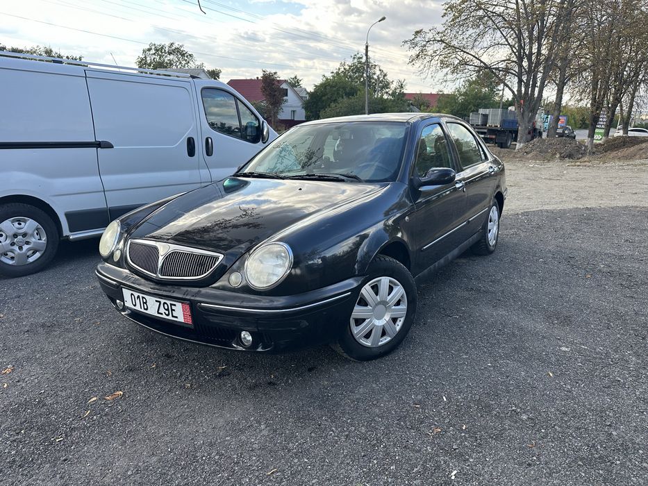 Lancia Lybra 1.8 бенз.