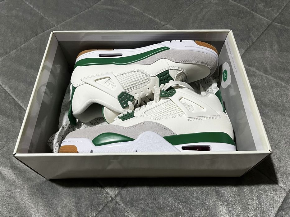 Jordan 4 Sb Pine Green 42