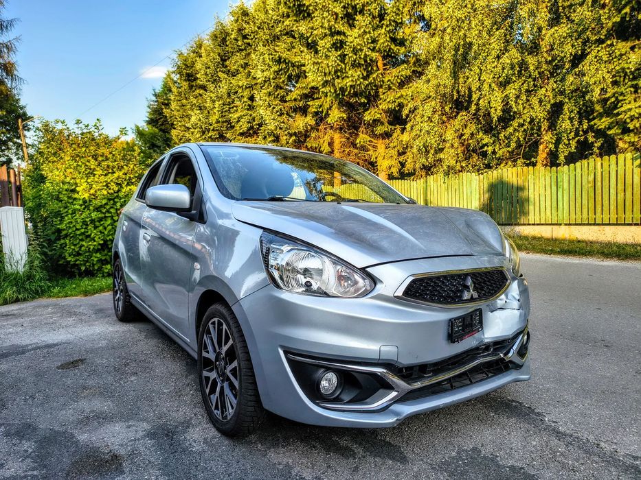 Mitsubishi Space Star Hanami FV23% Automat Świeży Środek Nówka Bluetooth Navi OE