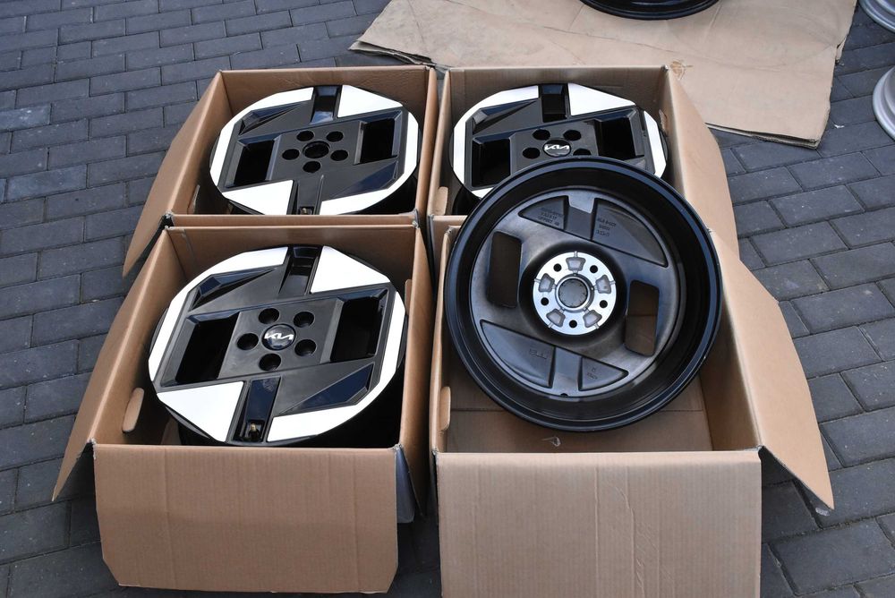 NOWE Felgi OEM Kia EV3 GT LINE 52910-EV100 18" ORYGINAL
