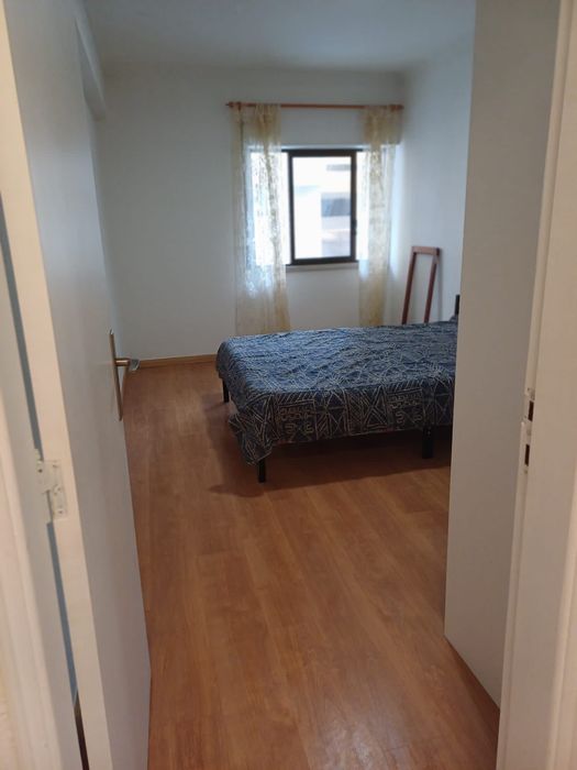 Arrenda-se T1 Costa da Caparica