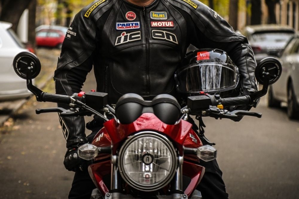 Зеркала на мото в руль