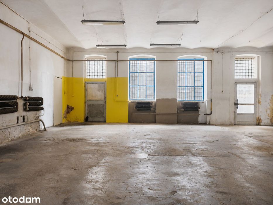 Duża przestrzeń - 136 m² na Twój biznes | 3 wejścia | PRZY HAMPTON