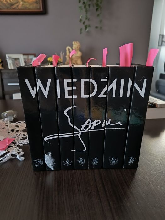 #652 Wiedźmin  czarna seria kolekcjonerska 1-5,7,