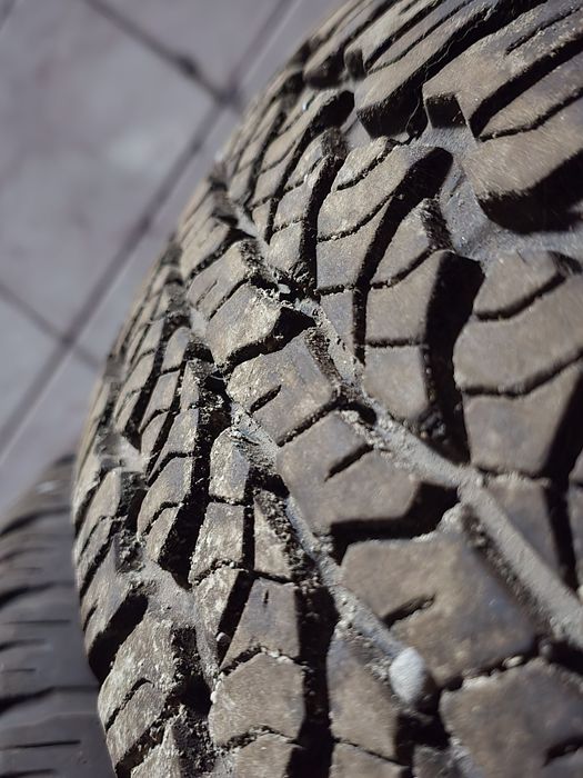 Шини резина A/T 215/70 R16 Lanvigator