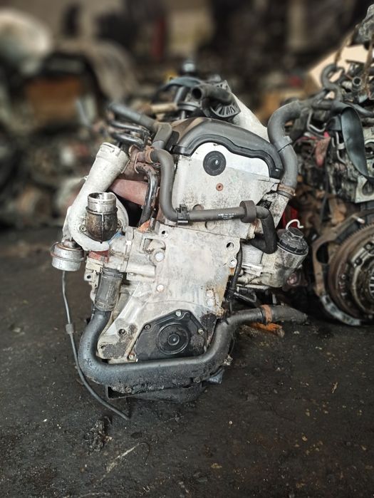 Двигун мотор двигатель AXD BNZ BPC T5 2.5 TDI комплектний