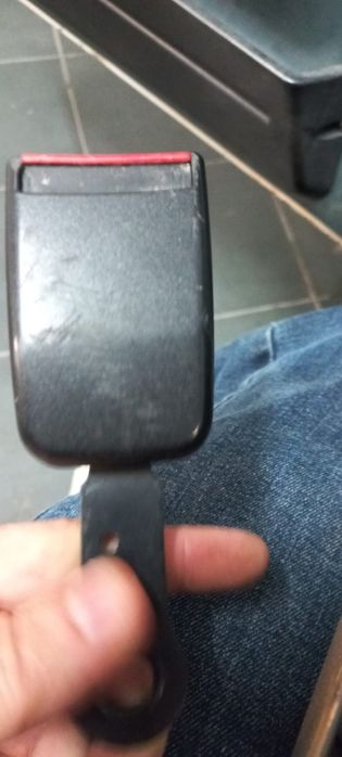 Fecho de cinto de segurança Renault Clio