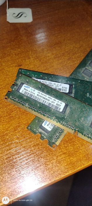 Оператива ddr2 1gb x 3шт