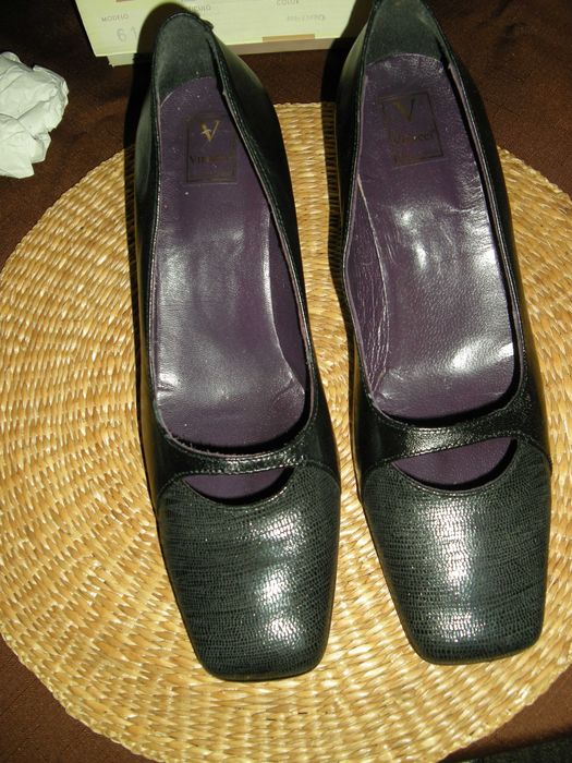 Pantofle ,czółenka Viruci r.40