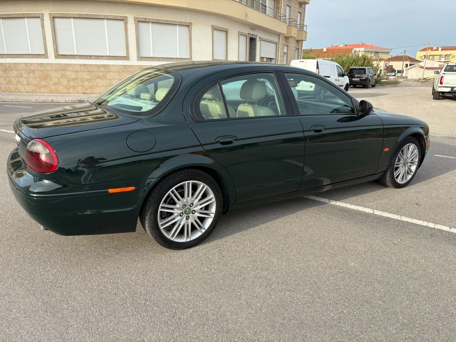 Jaguar s type aceito retoma caixa manual