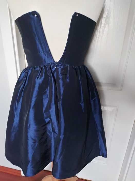 Sukienka z kryształkami r36