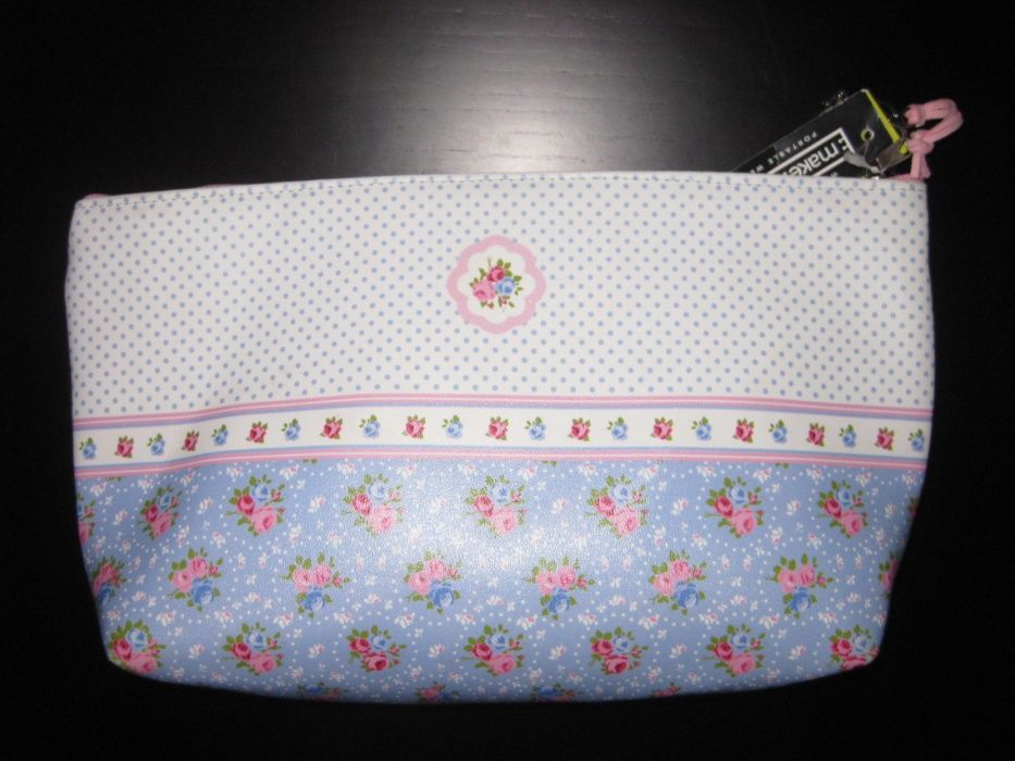 Necessaire e porta chaves MAKENOTES Novo