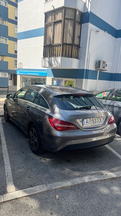 Mercedes-Benz CLA shooting break 180d