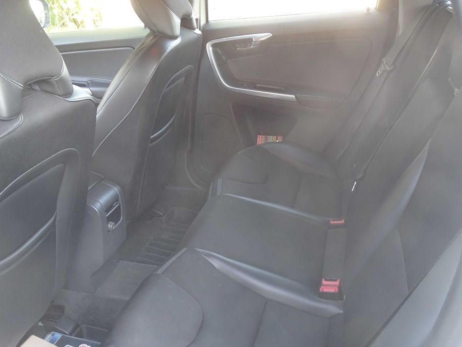 Volvo XC60 D5 220 KM AWD Automat  2017  niski przebieg   diesel