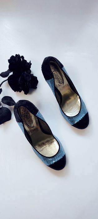 Pięknie błyszczące sexowne wysokie szpilki eleganckie New Look