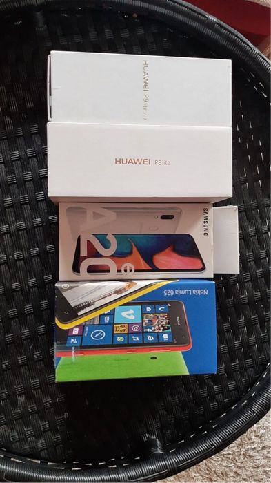 Komorka Huawei P8i9lite