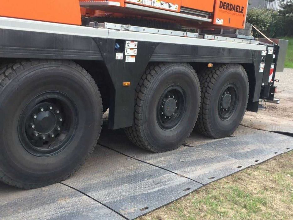 Płyty drogowe z tworzywa - tańsza alternatywa dla płyt betonowych MON