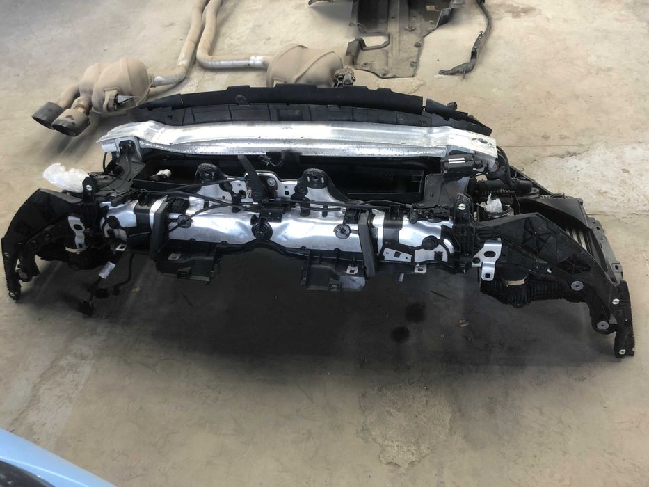 Панель комплектна радіатор вентилятор Porsche Macan GTS Turbo