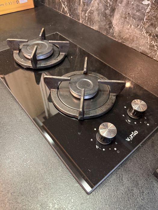 Газова варочна поверхня на дві комфорки