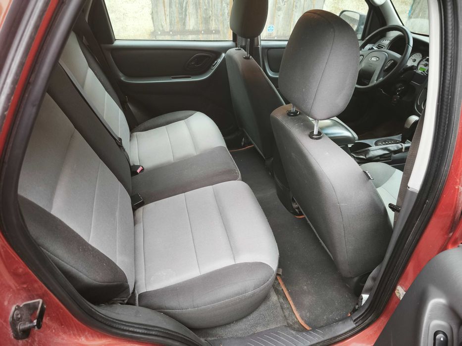 Ford Escape 2.3  LPG 155km 2006r