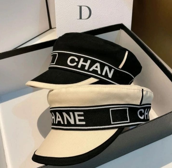 Kaszkiet różne kolory, materiał