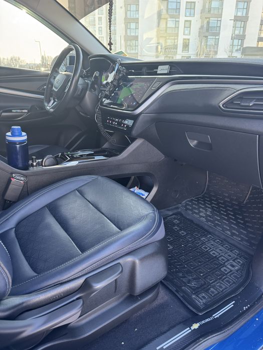 Продаж авто Шевроле болт еув 2023 p